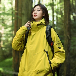 2024新款冲锋衣男女三合一两件套户外登山服加绒加厚保暖防水外套