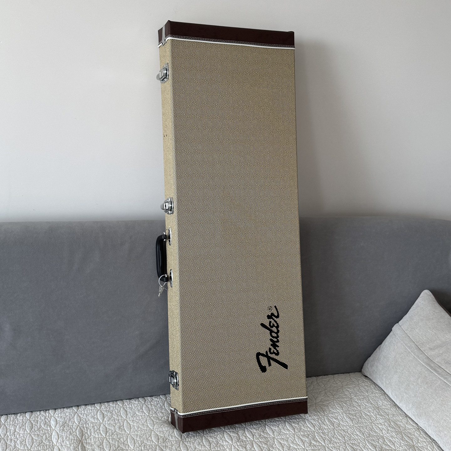 墨芬芬达Fender ST/TELE电吉他通用琴盒 高档黄纹带锁琴箱 吉他盒