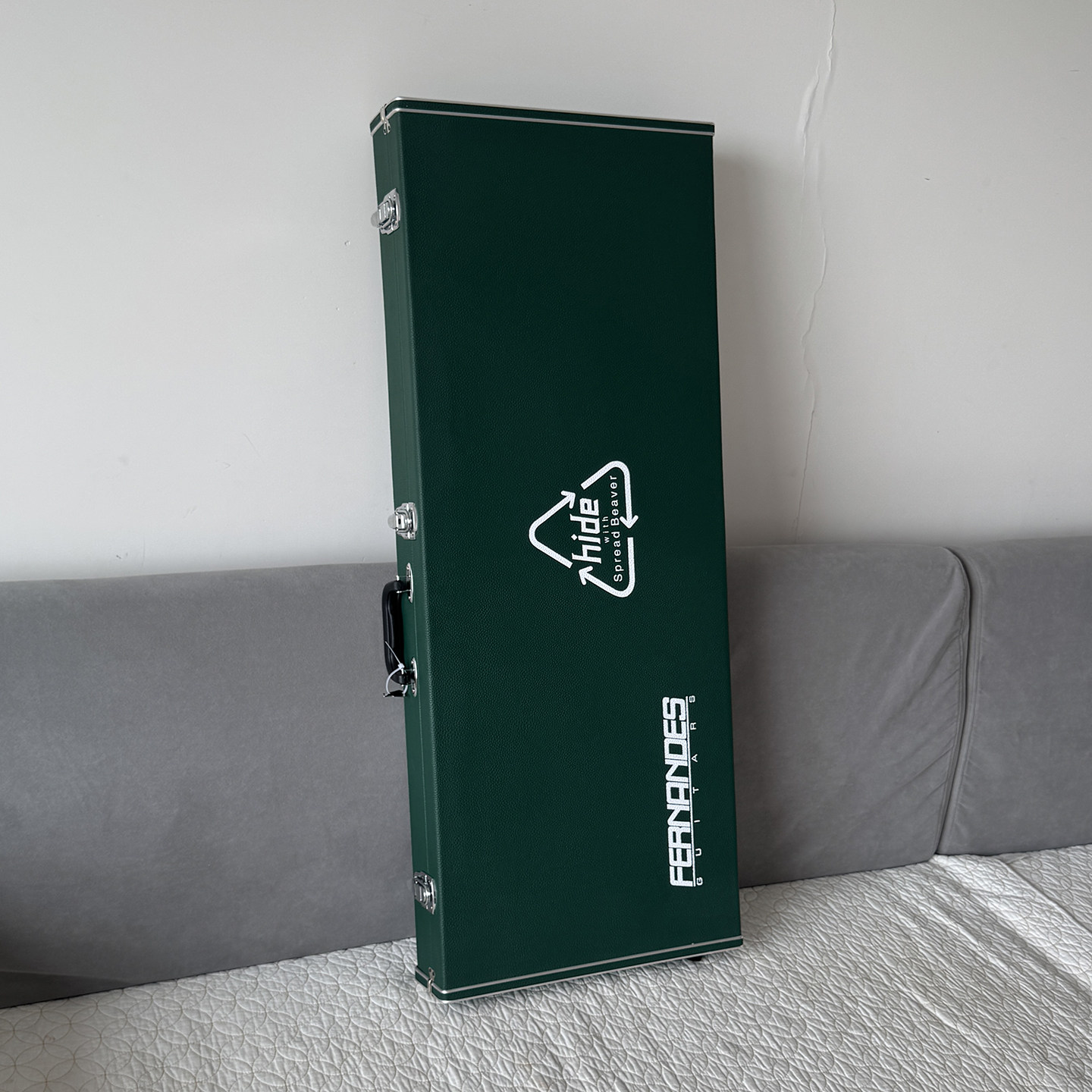 Fernandes费尔南德斯 MG专用绿色琴盒 Burny Hide内嵌式带锁琴箱