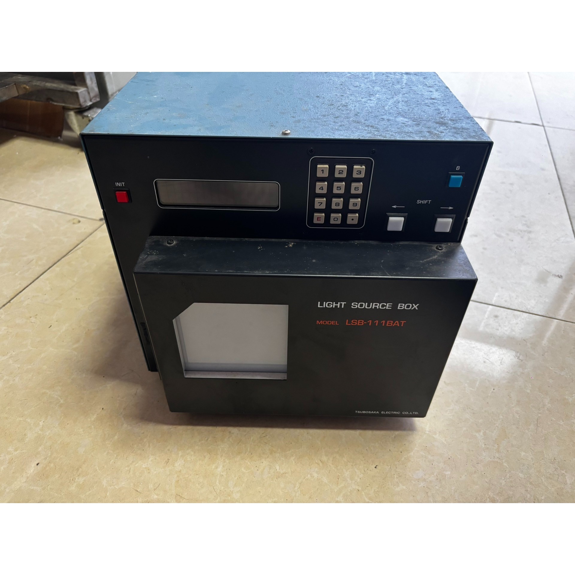 Tsubosaka LSB-111BAT2光源辉度箱，型议价产品
