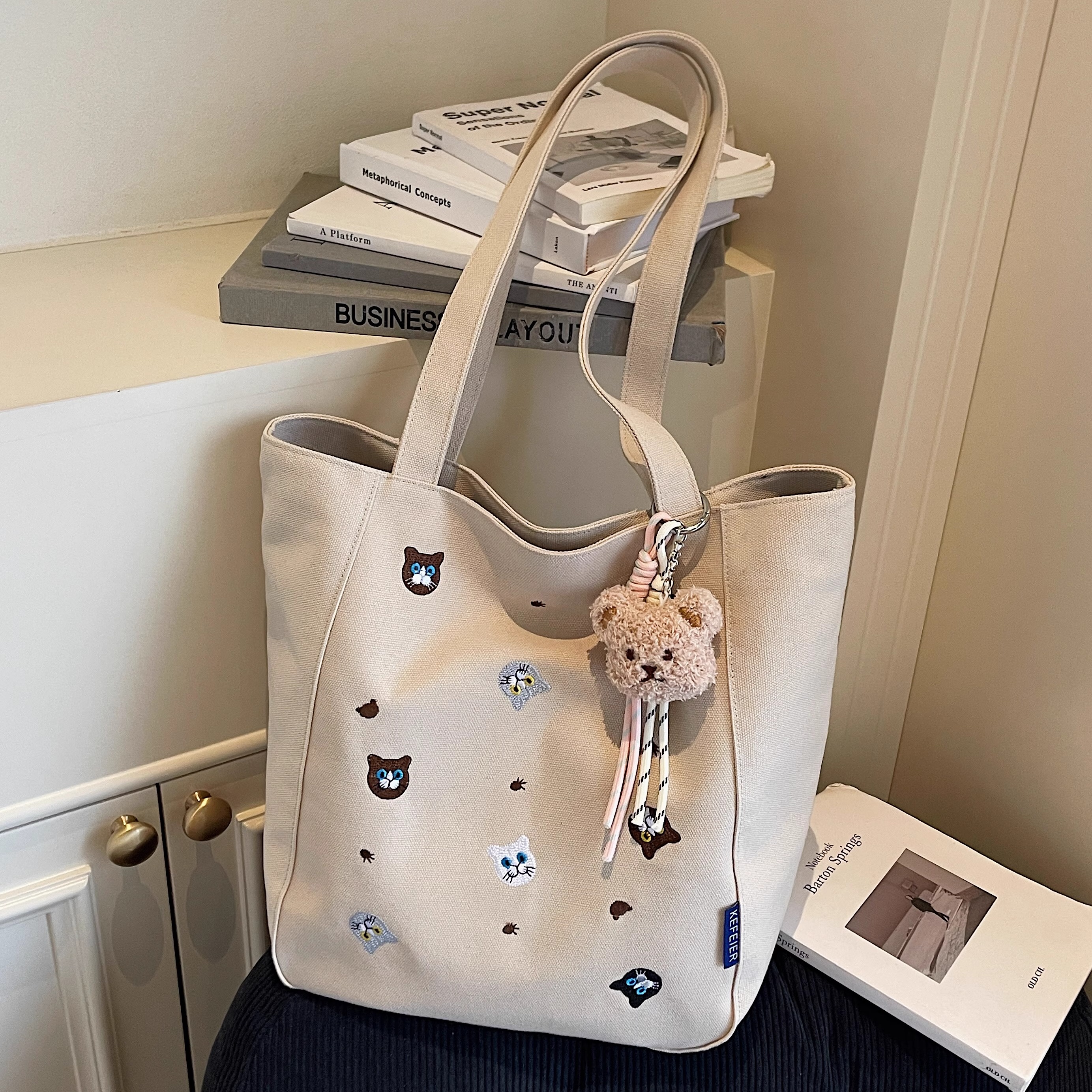 可爱猫咪刺绣帆布包大容量单肩包