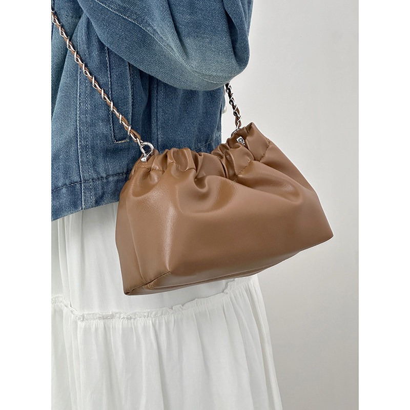 小众腋下包女高级质感洋气软面云朵褶皱小包包时尚通勤链条斜挎包,箱包皮具/热销女包/男包,通用款女包,淘宝优惠券,粉丝福利购,淘宝优惠卷