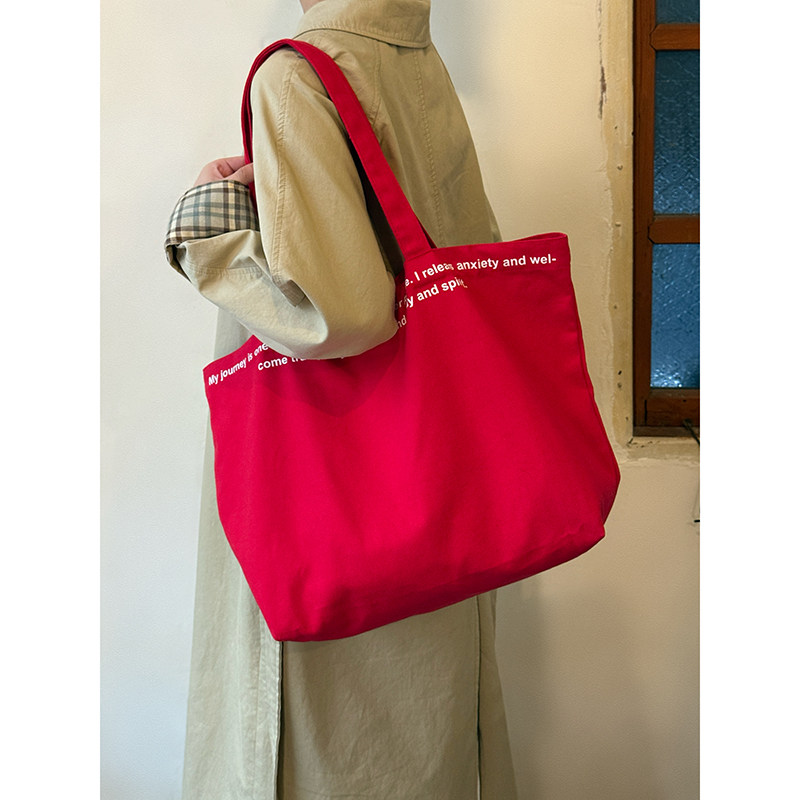 韩版小众字母印花托特包女新款复古红色帆布包大容量百搭单肩包
