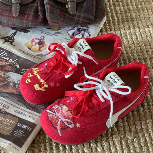 可爱苹果红色德训鞋女2025新款秋季透气薄底板鞋复古休闲小白鞋子