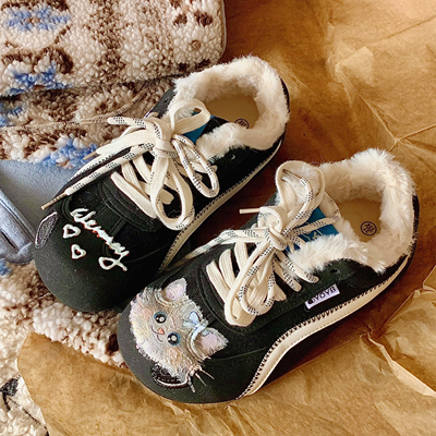 厚底毛毛雪地靴棉鞋猫咪毛绒板鞋女黑色系带休闲鞋保暖加绒德训鞋