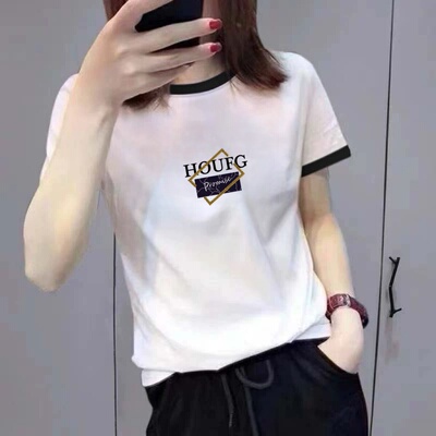 中老年撞色领字母T恤显瘦百搭