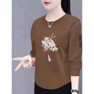 中老年妈妈装长袖t恤打底小个子女宽松大码印花卫衣遮肉短款上衣