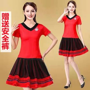 夏天v领中老年跳舞衣服短袖 套装 套裙舞蹈服女 新款 2025广场舞服装