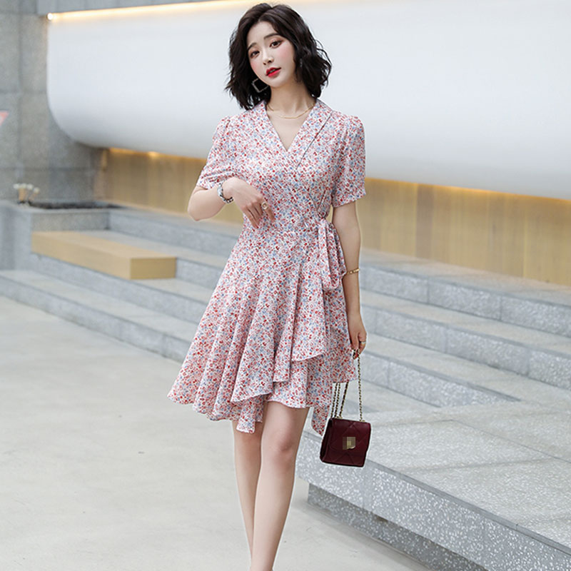 纯欲风连衣裙一片式碎花系带