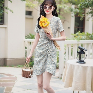 酷伽正品女现货短袖商场同款a字裙v领洋气初恋裙子茶歇裙鱼尾裙