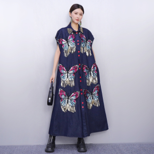 设计感2025秋新款 遮肉 女牛仔连衣裙宽松A字长裙重工蝴蝶绣花时尚