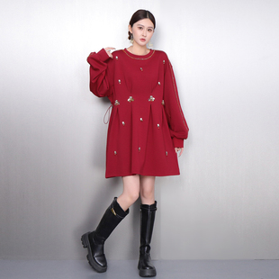 2026春季新款女钉珠连衣裙时尚休闲长袖收腰显瘦中长裙宽松优雅