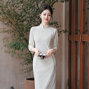 妈妈连衣裙敬酒服喜服日常 年轻款 白色旗袍改良2025秋冬新款 七分袖