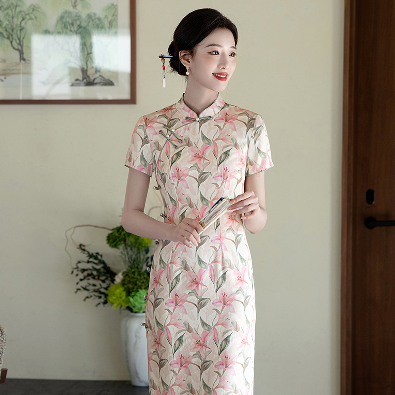 粉色印花绝美旗袍2025年新款夏季