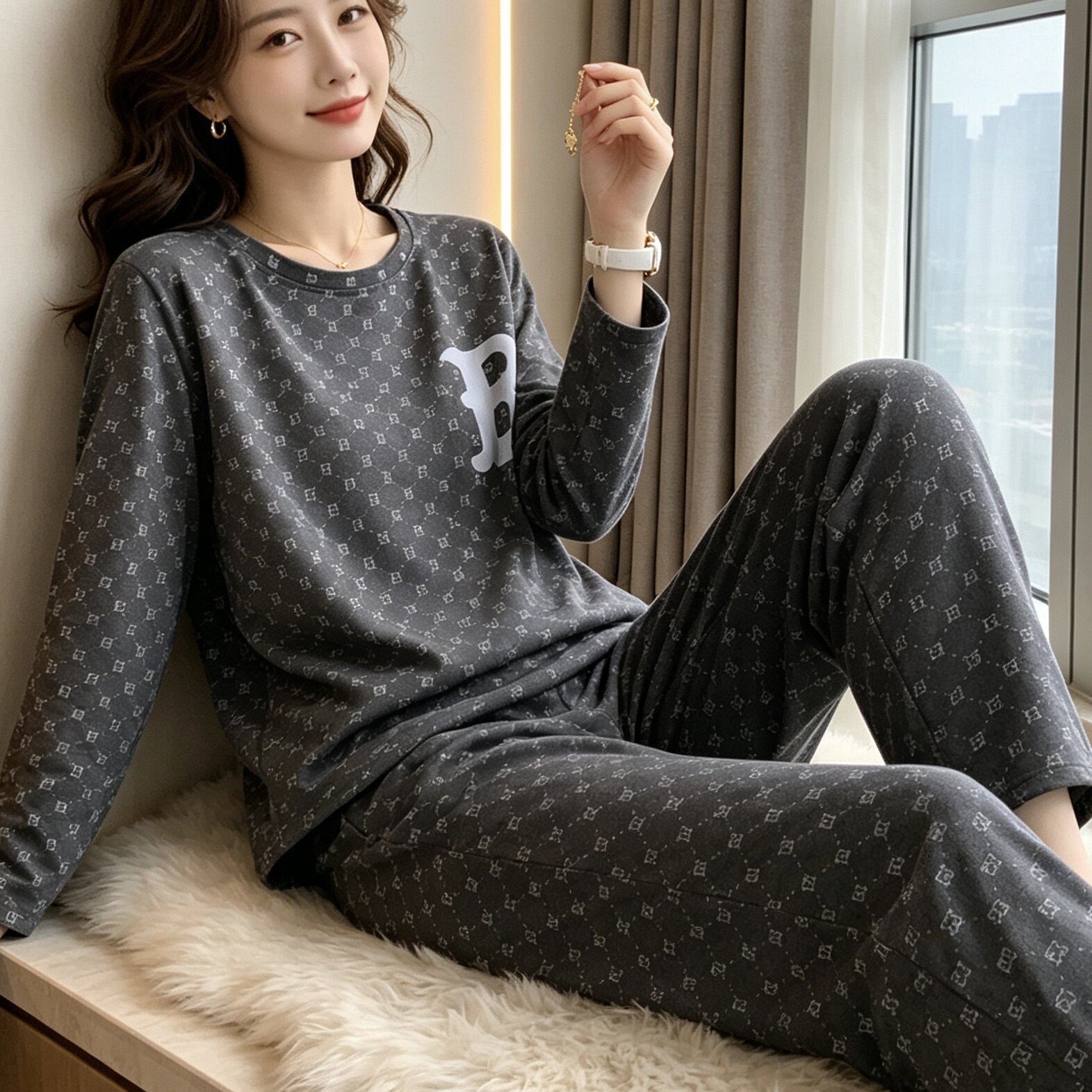 春秋女款可外穿满印家居服套装
