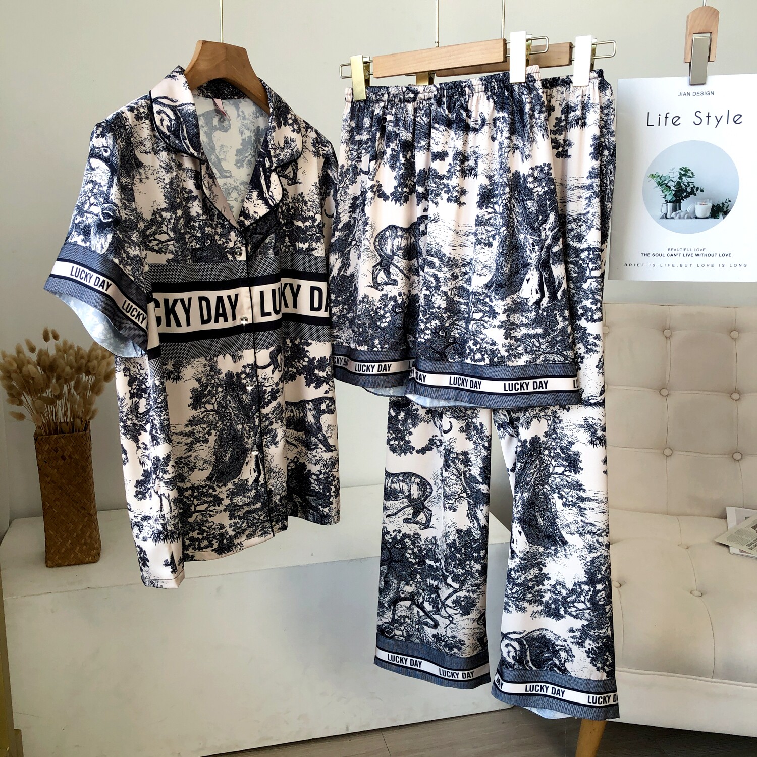 情侣睡衣三件套男女款夏季宽松奢华高级感休闲短袖短裤长裤家居服