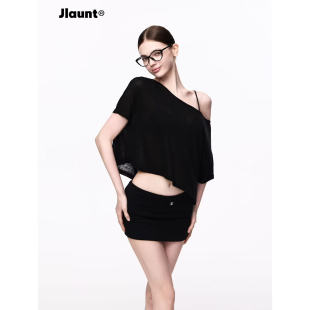 JLAUNT 莱赛尔黑色斜肩t恤女夏宽松短款短袖罩衫美式辣妹露肩上衣