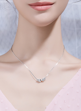 双鱼亲嘴鱼项链女2020新款潮鱼吊坠锁骨链网红百搭学生礼物送女友