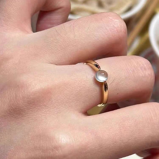 冰透蛋面戒指女轻奢小众高级感金色复古开口戒精致百搭高颜值戒子