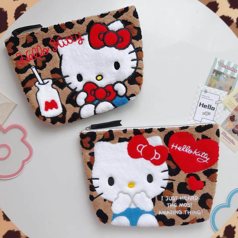 HelloKitty豹纹毛绒刺绣化妆包收纳包AirPodspro3收纳盒笔袋便携,户外/登山/野营/旅行用品,毛巾,淘宝优惠券,粉丝福利购,淘宝优惠卷