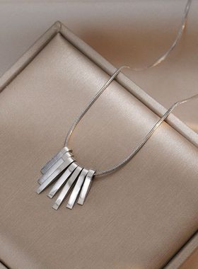 项链女 ins韩小金条时尚简约款小巧设计个性潮牌饰品钛钢锁骨链