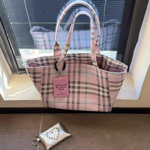 2025新款双面格子帆布手提包女大容量单肩包百搭休闲格纹托特包