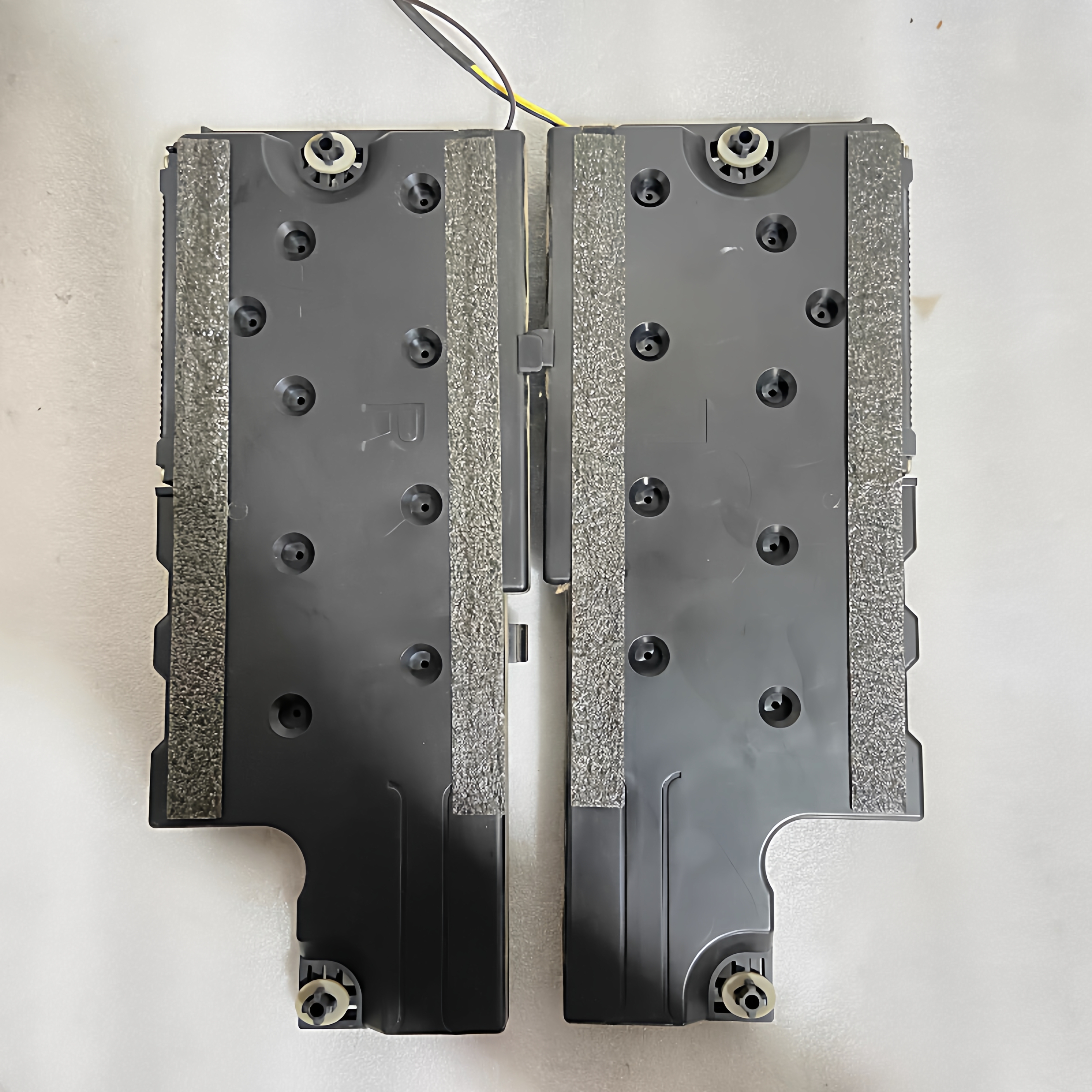 三星UA40F5000ARXXR电视喇叭