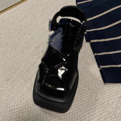 缇麦茵6.5cmT25618时尚帅气英伦风小众百搭潮酷粗跟编织包头凉鞋