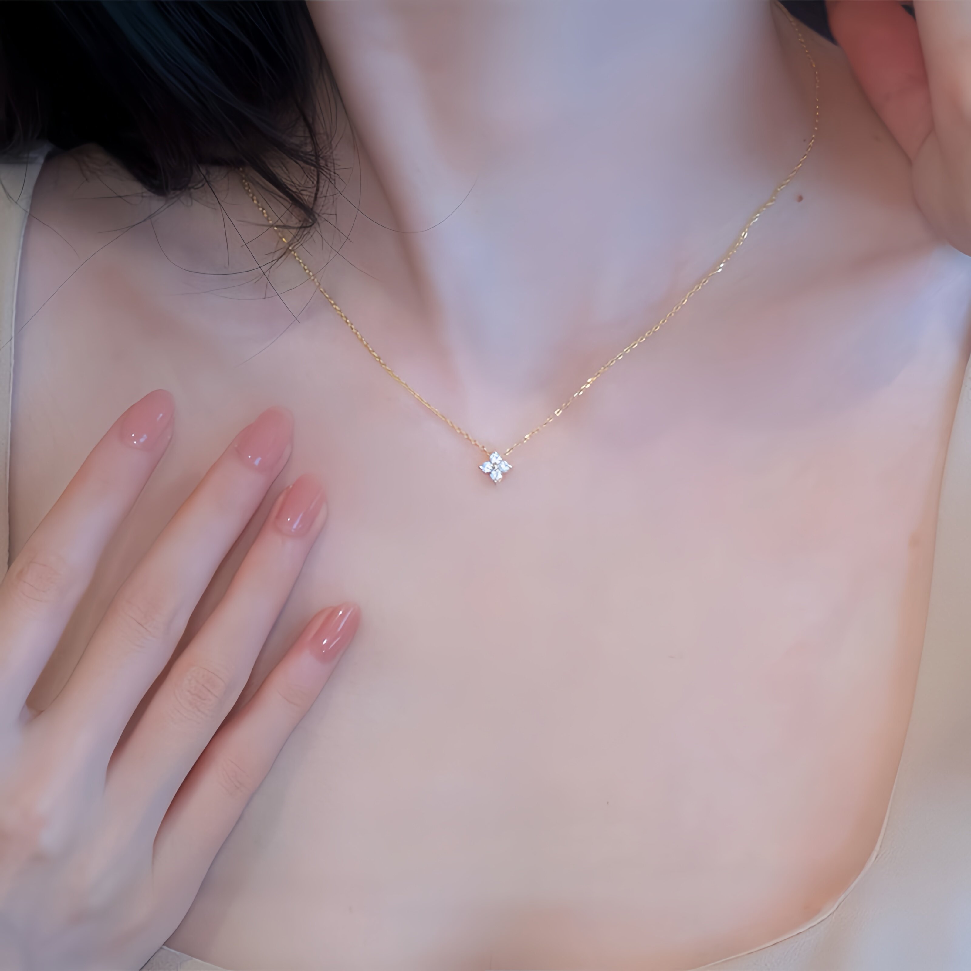 幸运四叶草纯银钻石项链小巧精致高级设计感简约大气锁骨链送女友