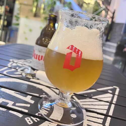 进口啤酒底座开瓶器玻璃杯子