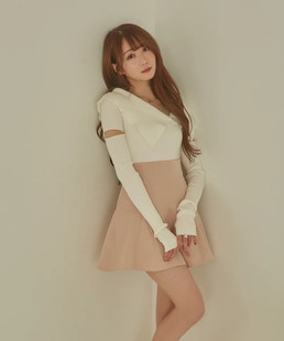 长袖 甜美针织衫 线衣 日系外贸短款 日本原单贵牌2024秋女翻领娃娃衫