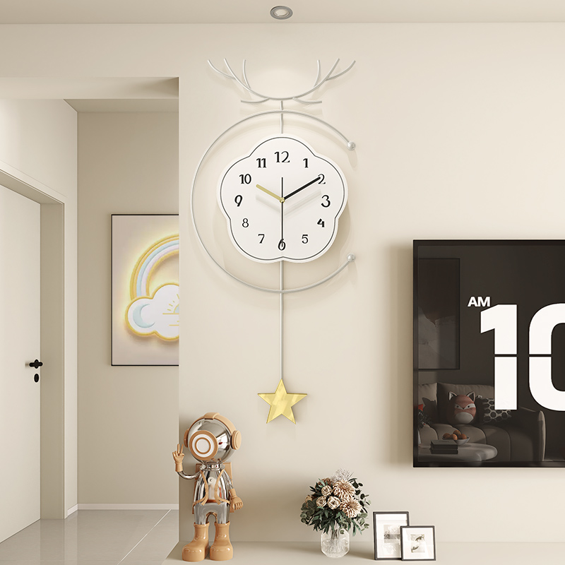 奶油风创意钟表挂钟客厅2025新款