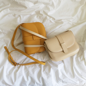 韩国东大门纯色单肩马鞍包