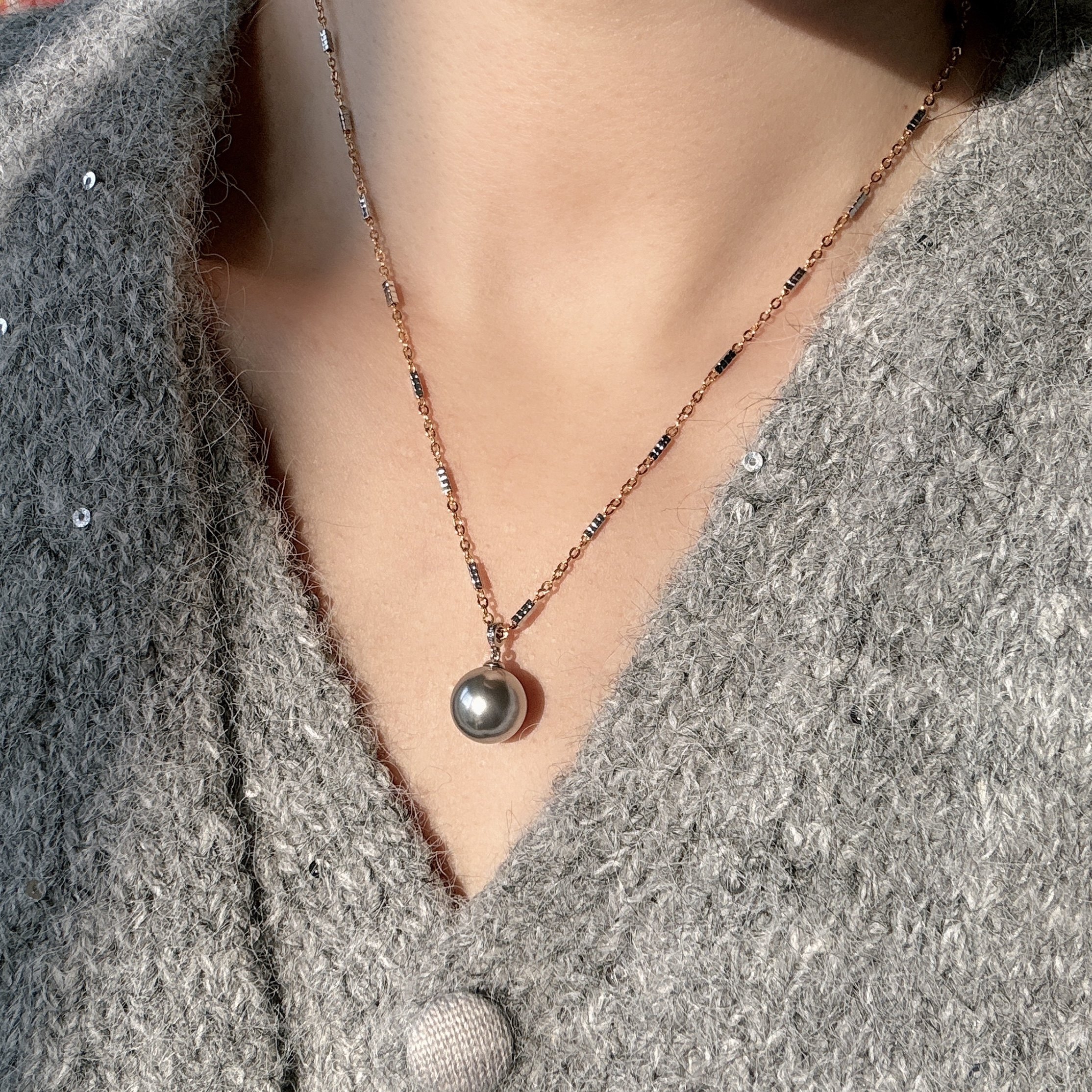 施家正圆强光单颗真多麻澳白珍珠吊坠项链精致气质简约小众毛衣链,饰品/流行首饰/时尚饰品新,项链,淘宝优惠券,粉丝福利购,淘宝优惠卷