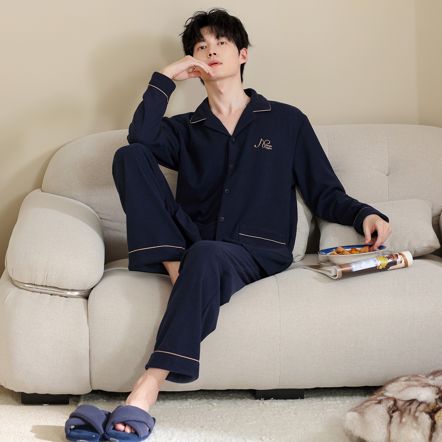 睡衣男秋冬德绒加厚保暖家居服桑蚕丝羊毛绒男生柔软弹力开衫翻领