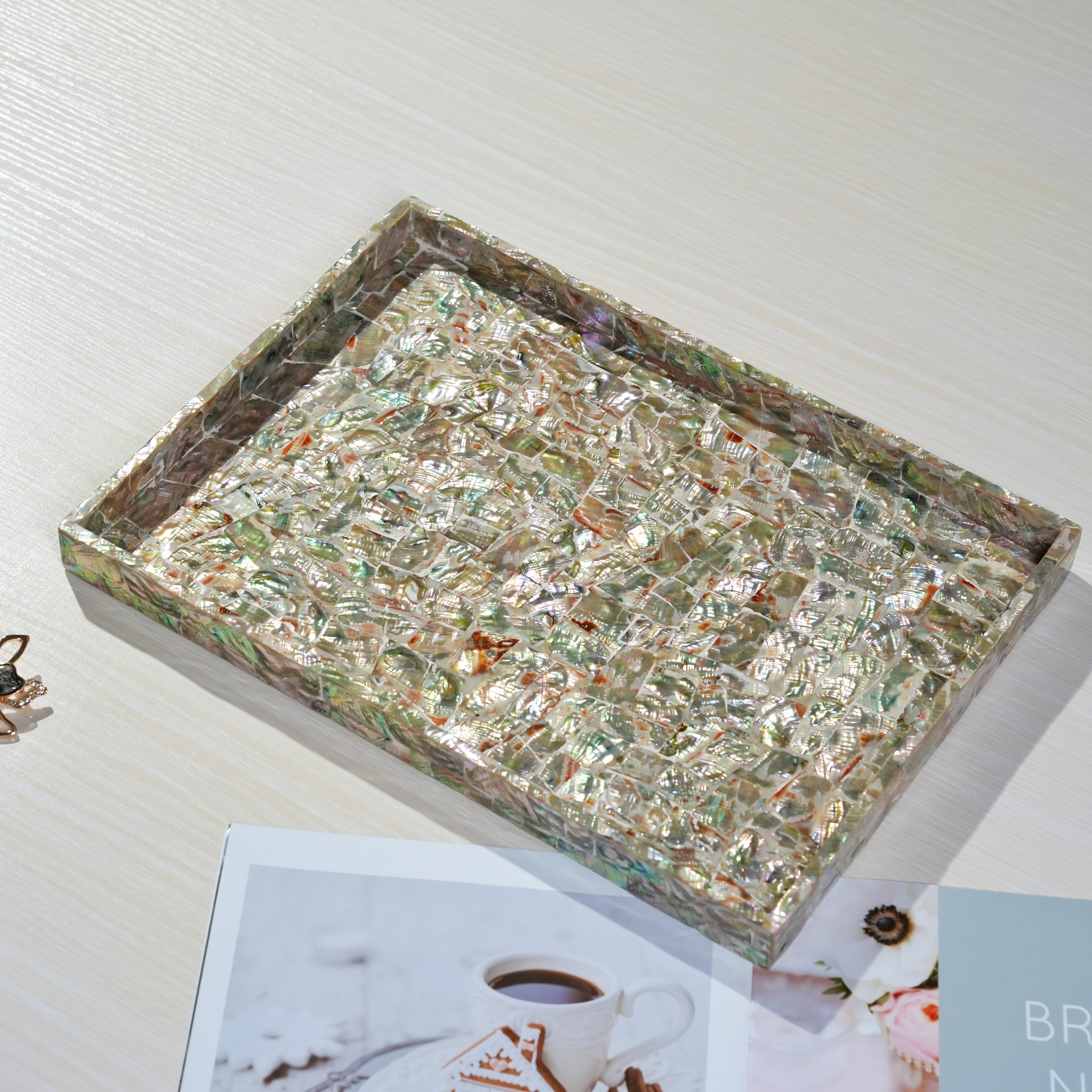 BK168轻奢天然澳鲍彩贝零食水果托盘全满镶茶盘尺寸：35*25*2.5cm