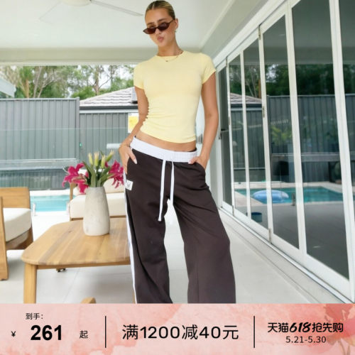 LornaJane瑜伽健身运动上衣套装