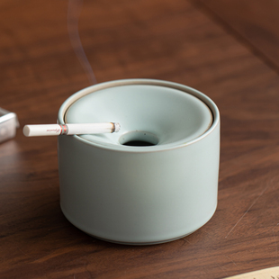 饰摆件个性 恬静天青汝窑烟灰缸带盖防飞灰家用茶台装 潮流烟盅灭烟