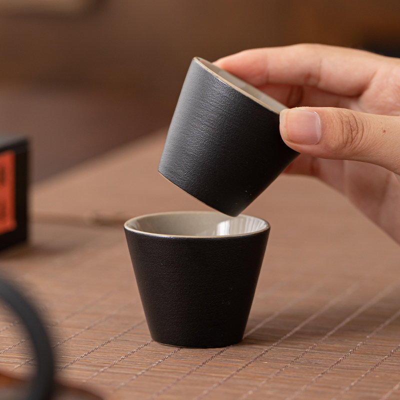 恬静生活中式陶瓷茶杯品茗杯