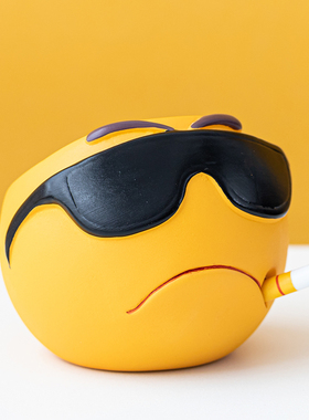 创意家用卡通可爱表情烟灰缸陶瓷大烟缸办公室个性潮流防飞灰防风