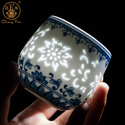 高温釉中彩青花瓷主人杯高端陶瓷个人专用喝茶杯子景德镇玲珑单杯