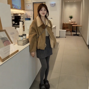 韩系流行超好看皮毛一体短外套女2025冬季爆款时尚加厚羊羔毛上衣