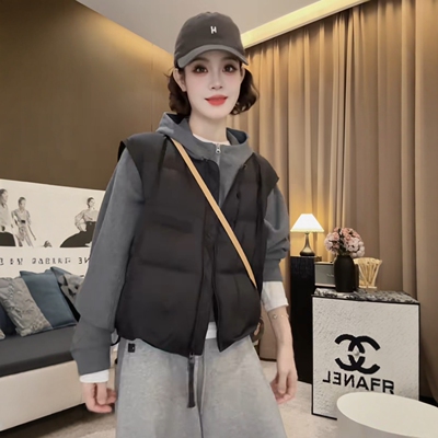 高级感时尚圆领白鸭绒羽绒马甲