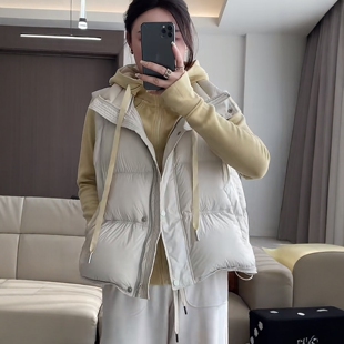 高级感白鸭绒羽绒马甲外套女2025秋冬时尚休闲保暖时尚羽绒服上衣