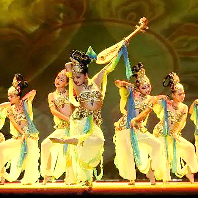 敦煌民族服装包邮舞蹈服丝路天音