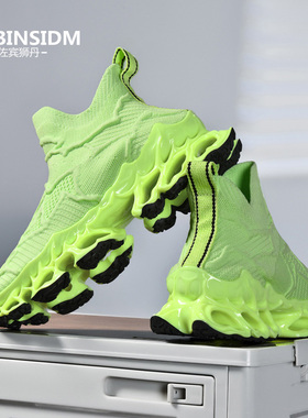 男鞋2025新款潮鞋透气春夏飞织袜子鞋百搭运动休闲一脚蹬懒人鞋男