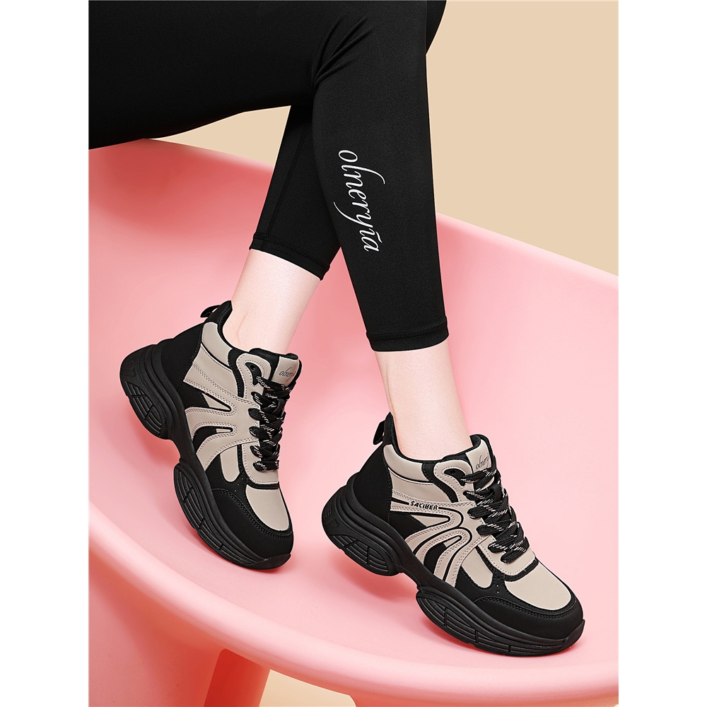 显脚小老爹鞋女款2025新款秋季透气高端厚底女鞋旅游休闲运动鞋子