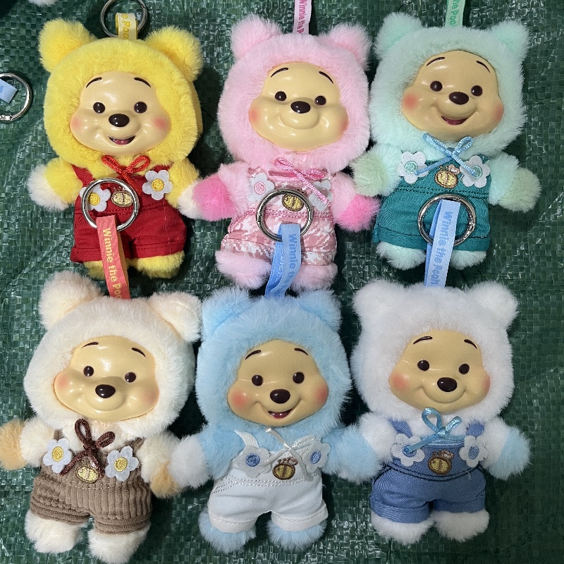 小熊维尼毛绒公仔挂件包挂饰