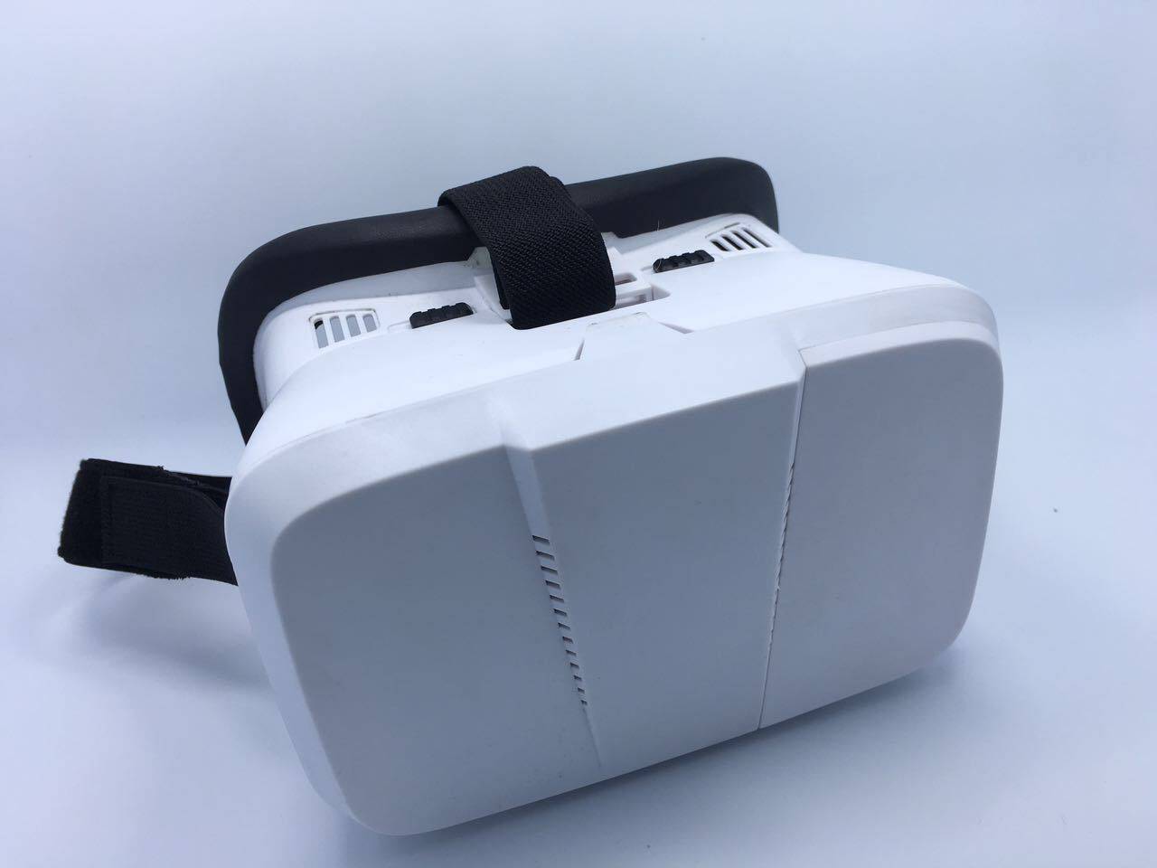 Lunettes VR ou 3D - Ref 1234262 Image 1