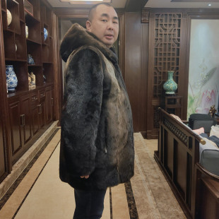 水獭皮草男冲锋衣款式2025年轻强保暖抗寒冷皮草外套冬季宽松连帽